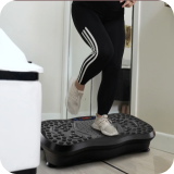 Customer resting feet on DAYLSS reset plate